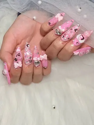 ミディアム 🌹Belle Nail🌹のネイルデザイン