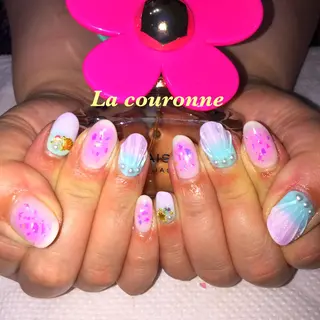 ネイル Lacouronne NATSUMIのネイルデザイン