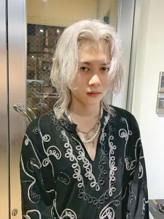 ショート ハイトーンNo.1✨ パーマ✨イマイタツヤのヘアスタイル