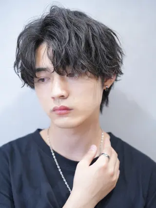 ショート パーマ メンズ runsuns所属・ダウンパーマ スポットパーマ稲村のヘアスタイル