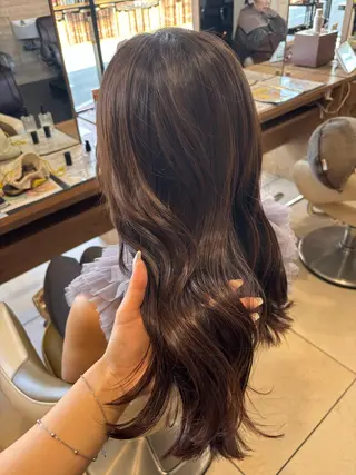 セミロング カラー 似合わせ◎新宮中央 徒歩１分/田中優衣のヘアスタイル