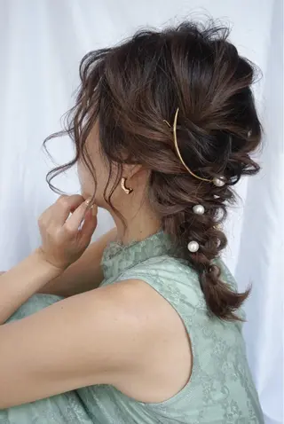 ミディアム ヘアアレンジ SHANTi 飯塚 ヘアセット/髪質改善のヘアスタイル