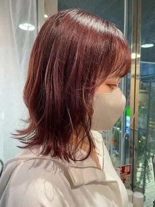 ミディアム カラー aya/小顔レイヤー /柔らかカラーのヘアスタイル