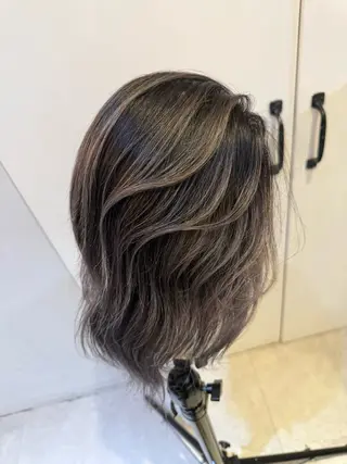 カラー La fith hair vail 梅田店所属・ネギシ アイナのヘアスタイル