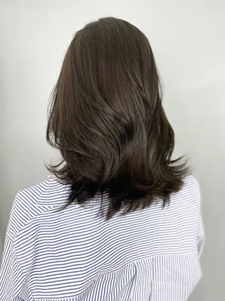 セミロング カラー ITbyALBUM 下北沢店のヘアスタイル