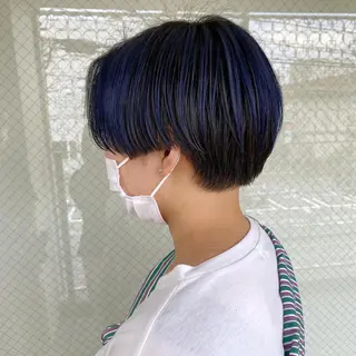 ショート カラー 進 詩織のヘアスタイル