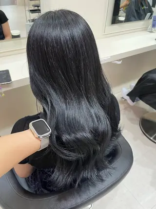 ロング カラー ヘアアレンジ 韓国レイヤー&ピンク 艶髪🩶maikoのヘアスタイル