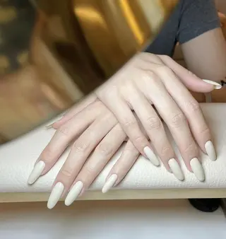 ネイル Queens PUPUのネイルデザイン