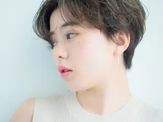 ショート カラー 水口 英里のヘアスタイル