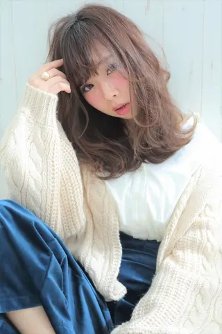 セミロング 指名支持率NO.1 スタイリストのヘアスタイル