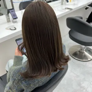 ミディアム カラー ECREA所属・スエヤス ミサキのマツエク・マツパデザイン