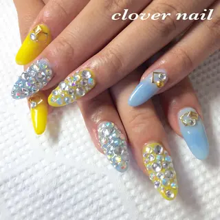ネイル clover nailのネイルデザイン