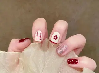 ネイル N. サロン所属・Theone栄店 田口のネイルデザイン