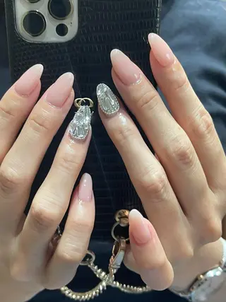 ネイル 8113 海外/y2k/韓国のネイルデザイン