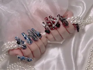 ネイル -ému- k.oのネイルデザイン