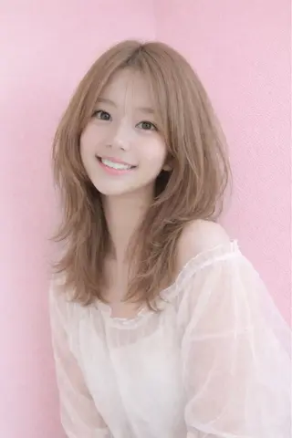 セミロング カラー sōko   Hair&Nail Salon所属・🫧一気にあか抜け 🫧mayuのヘアスタイル