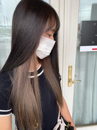 ロング 🫧赤み消しカラー nanami🫧のヘアスタイル