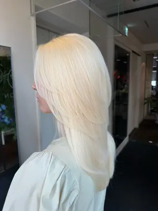 セミロング カラー 💎ブリーチ特化💎 byW_SALONのヘアスタイル