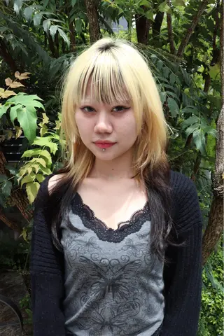 セミロング カラー @kyoniyy KYONIのヘアスタイル