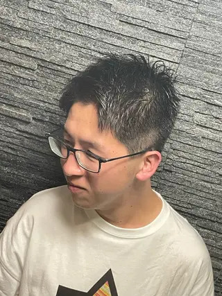 ショート メンズ ヒロ銀座ヘアーサロン所属・西脇 杏奈のヘアスタイル