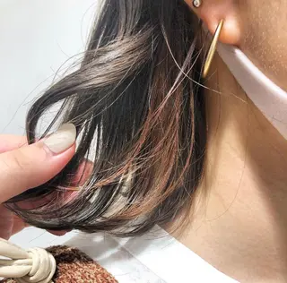 カラー i.＋sapporo所属・🩶盛れるレイヤー カット/札幌🩶のヘアスタイル