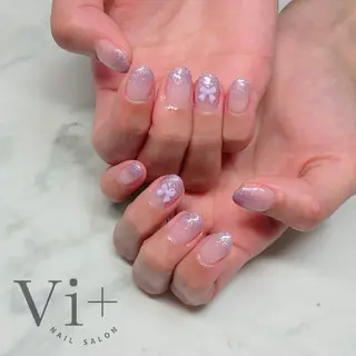 ネイル Nail Salon Vi+のネイルデザイン