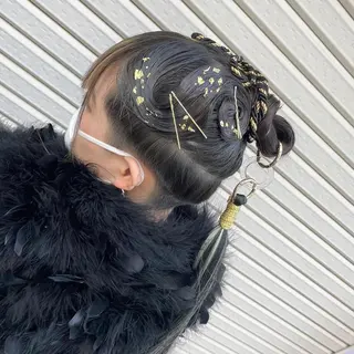 ショート ヘアアレンジ EARTH中島 秋桜久のヘアスタイル