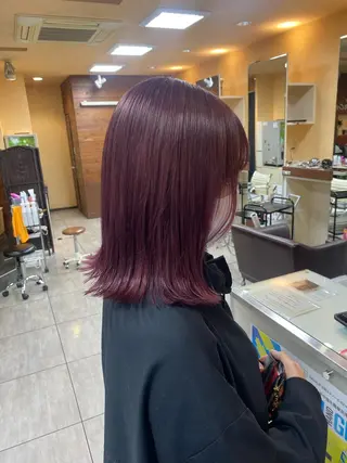 ミディアム カラー パーマ ヘアアレンジ インナー×縮毛矯正 ピンクカラー澤井里菜のヘアスタイル