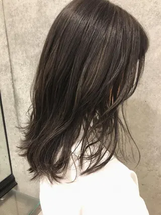 ミディアム カラー Miku /ブリーチ/ボブのヘアスタイル