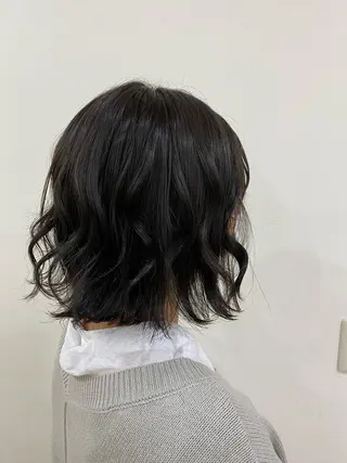 ミディアム 内田 遥香のヘアスタイル