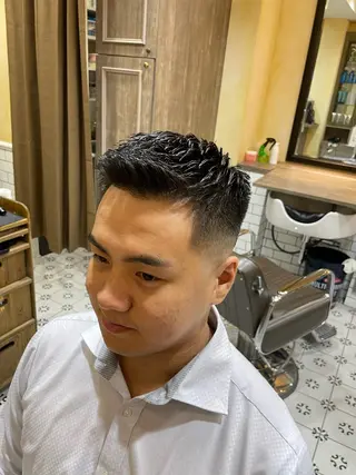 ショート メンズ Groomers Tokyo所属・フェード/海外パーマ 中垣遼のヘアスタイル