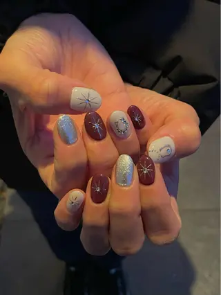 ネイル nagisa ✩︎⡱のネイルデザイン