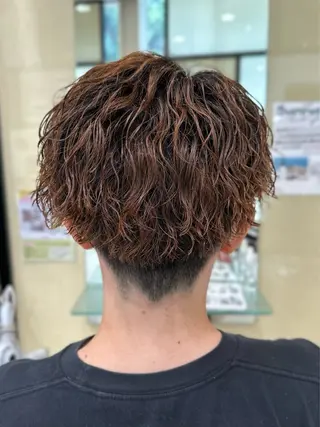 ショート パーマ メンズ 井上 武輝のヘアスタイル