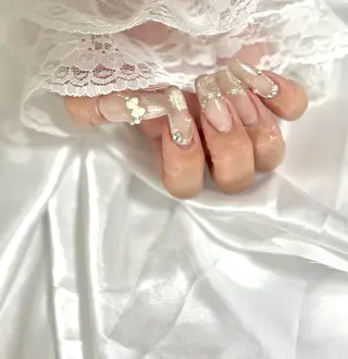 ネイル h △TRIOSのネイルデザイン