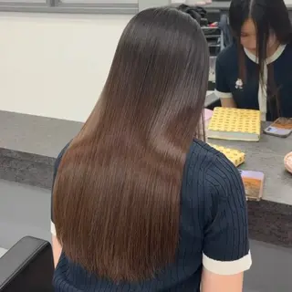 ロング レイヤー・ブリーチ kiyotoshiのヘアスタイル