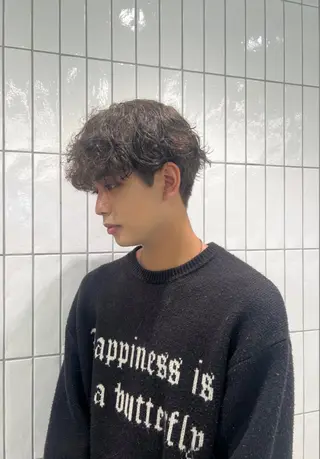 カラー LiSA/レイヤー /カラー特化のヘアスタイル