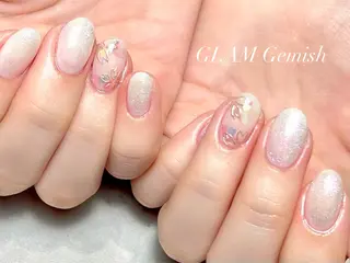 ネイル 藤崎 恵梨香のネイルデザイン