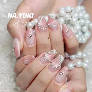 ネイル 🦋 Queenieのネイルデザイン