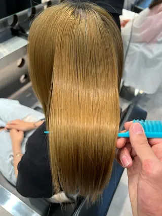 セミロング カラー 堀江 /木下椋麻のヘアスタイル