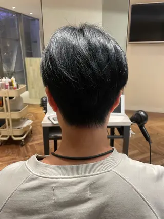 カラー メンズ 頭から整える美容師 松田のヘアスタイル
