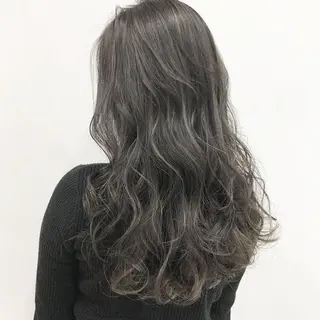 ロング カラー 宮田 瑞希のヘアスタイル