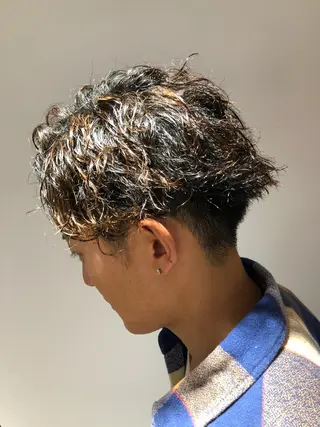 カラー パーマ メンズ ウメダ マサトのヘアスタイル