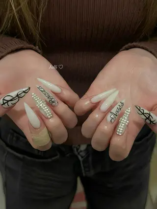 ネイル Julli NailStudioのネイルデザイン