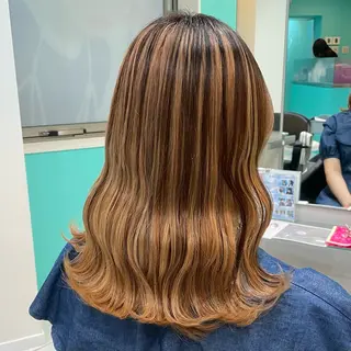 ミディアム カラー ボブ/艶カラー/ 暖色/Natsukiのヘアスタイル
