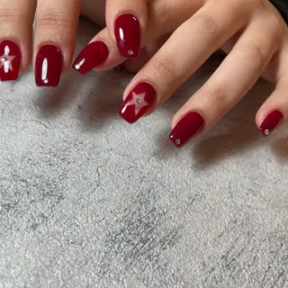 ネイル Ami 🦥のネイルデザイン