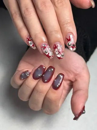 ネイル 🐈‍⬛ Minamiのネイルデザイン