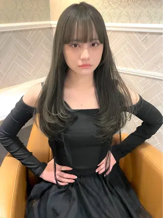 ロング 美髪縮毛矯正🤍 髪質改善/Shinaのヘアスタイル