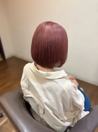 カラー Pinue所属・栗本 栞のヘアスタイル