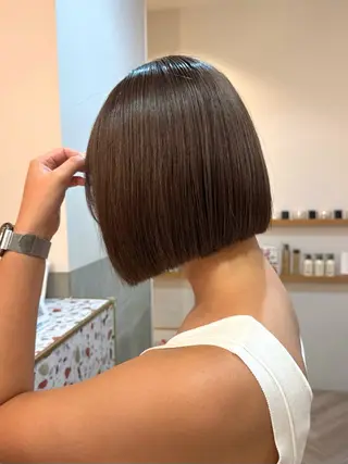 ショート カラー グレージュ/レイヤー /ボブ/moyu🎀のヘアスタイル