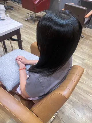 セミロング カラー 笠原 あかりεїзのヘアスタイル